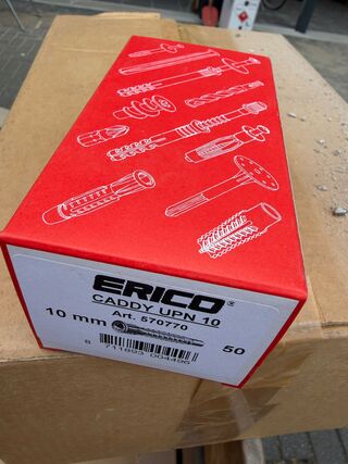 Ca. 30x Pluggen 10mm 30 x 50. 50 per doos Enrico, 570770
